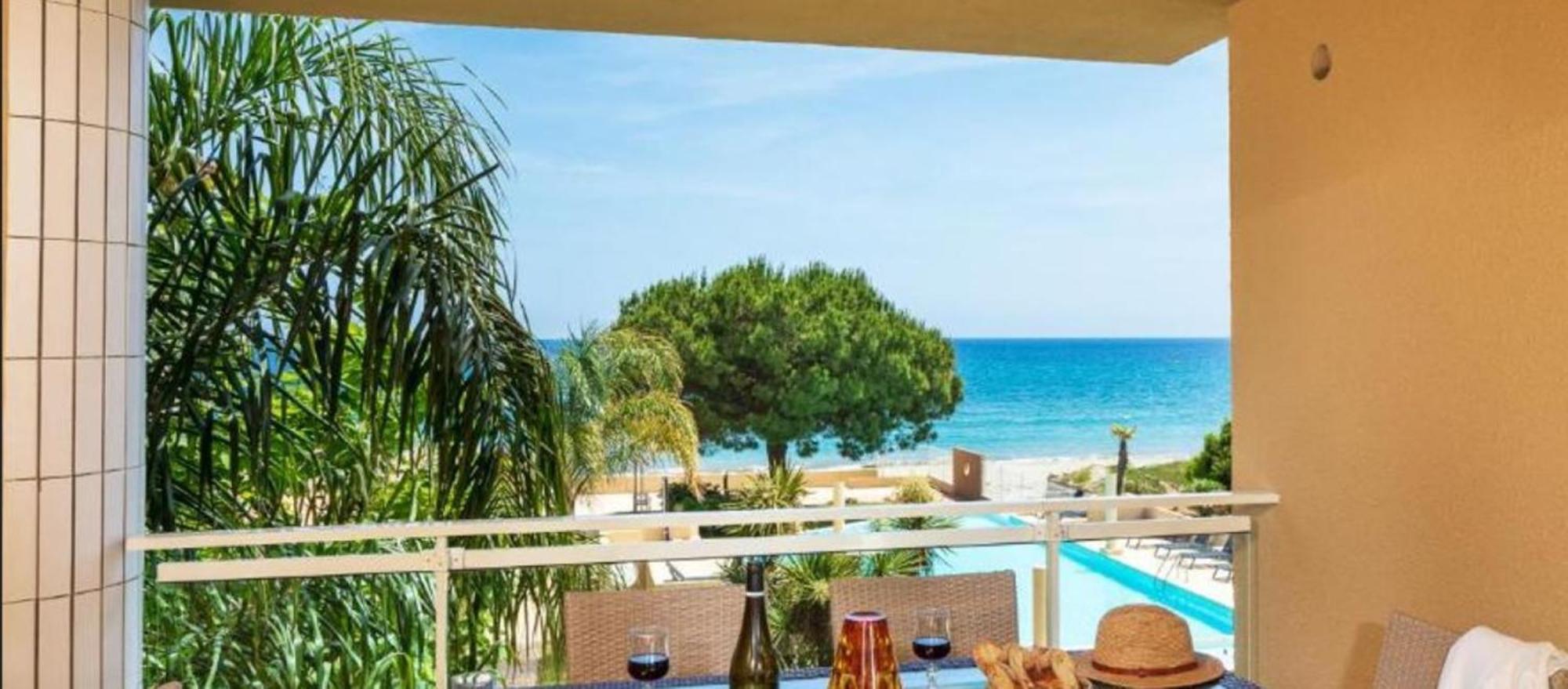 Residence Marina Bianca Santa-Lucia-di-Moriani Eksteriør bilde