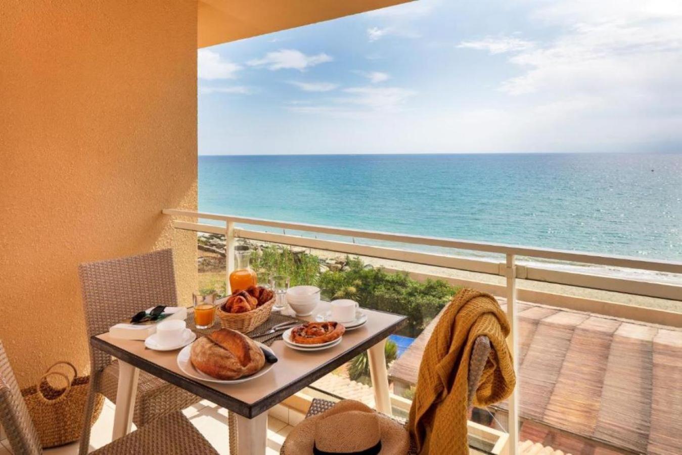 Residence Marina Bianca Santa-Lucia-di-Moriani Eksteriør bilde
